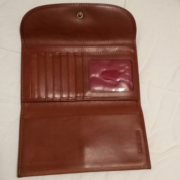 Dooney and Bourke Bag set - Picture 2 of 7